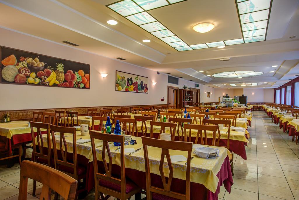 Hotel San Giorgio Milano Marittima Exterior foto